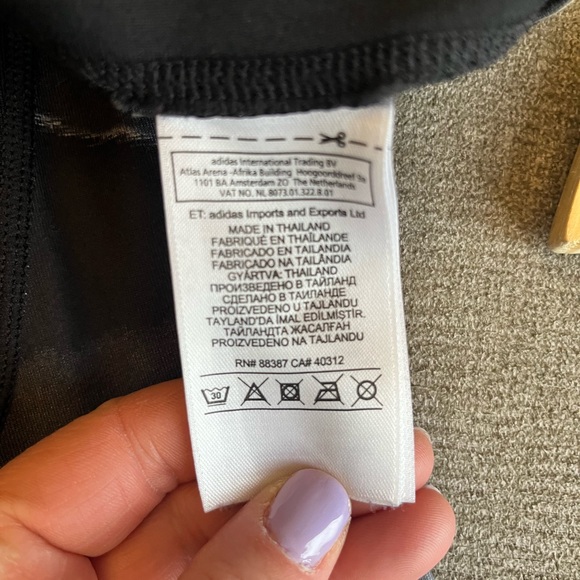 Adidas climalite cropped legging size medium item 07-26 - Picture 8 of 8